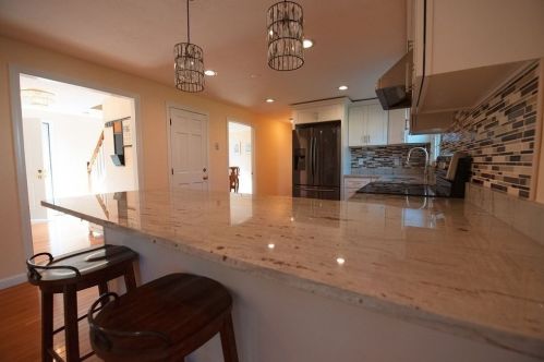 187 Woodland Rd, Southborough MA 01772-2039 exterior