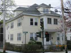 246 Watertown St, Newton, MA 02458-1346