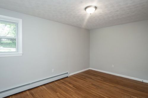 65 Flagg St, Worcester MA  01602-1452 exterior