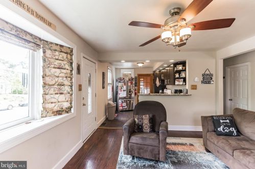 152 Spruce Ave, West Deptford NJ 08093-1118 exterior