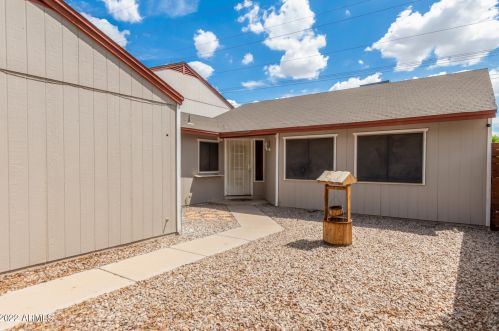7044 41st Pl, Phoenix, AZ 85042-6392