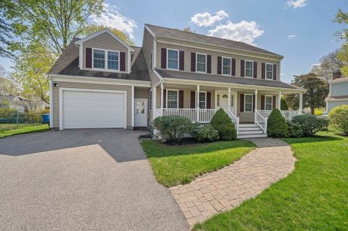 87 Union St, Weymouth, MA 02190-2741