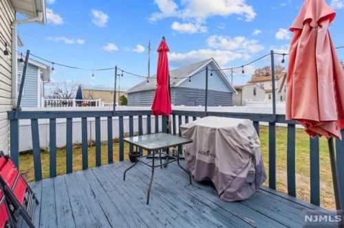 5 Davidson St, Belleville NJ  07109-3207 exterior