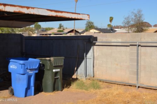 5227 46 St, Phoenix AZ 85008-4110 exterior