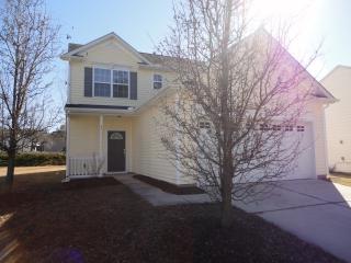 4 Boxley Ct, Durham NC  27704-4961 exterior