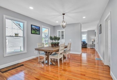 40 Roundy St, Beverly MA  01915-3213 exterior