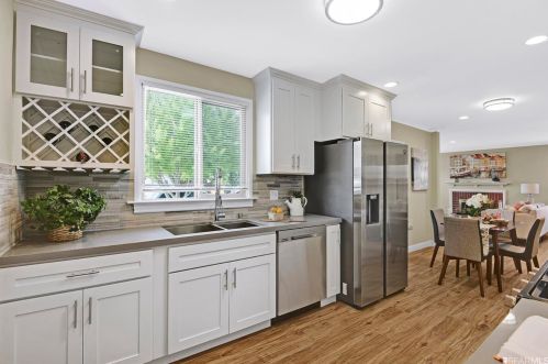 1552 Rake Ct, San Leandro CA  94578-1852 exterior