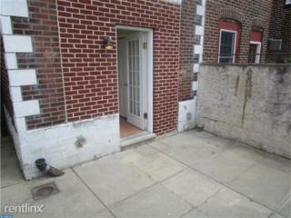 1206 11th St, Philadelphia PA  19122-4105 exterior