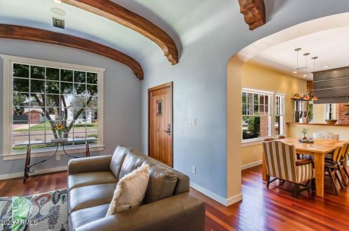 529 Cypress St, Phoenix AZ 85006-1840 exterior