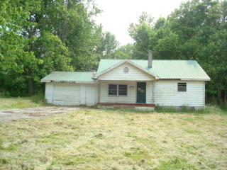 321 Louis Ave, Monterey TN  38574-1039 exterior