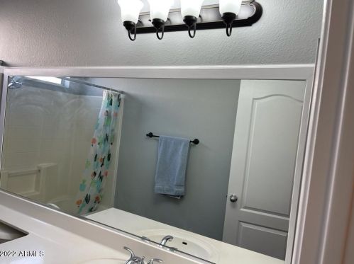 8545 Edgemont Ave, Phoenix AZ 85008-1512 exterior