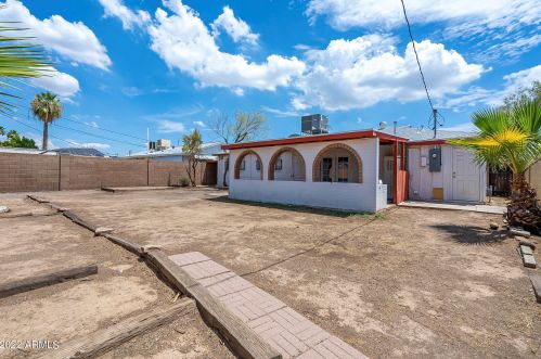 2908 Corrine Dr, Phoenix AZ 85029-1937 exterior