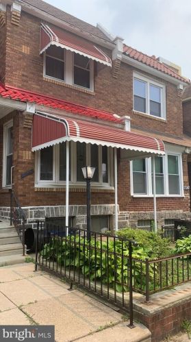 7349 20th St, Philadelphia, PA 19138-2730