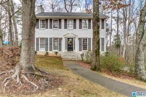 772 Dividing Ridge Dr, Birmingham, AL 35244-1737
