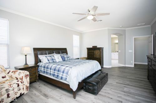 35318 31st Dr, Phoenix AZ  85086-2127 exterior