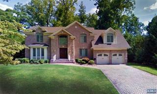 121 Oak St, Tenafly NJ  07670-3013 exterior