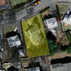 22 Waldorf Rd, Newton MA  02461-1333 aerial view