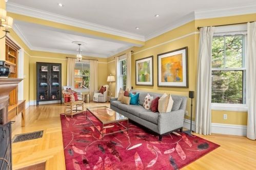 57 Grove Hill Ave, Newton MA 02460-2335 exterior