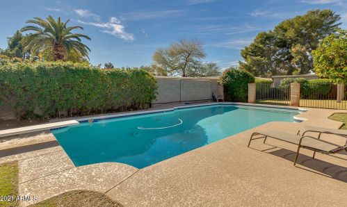 8039 6 Pl, Phoenix AZ 85024-1000 exterior