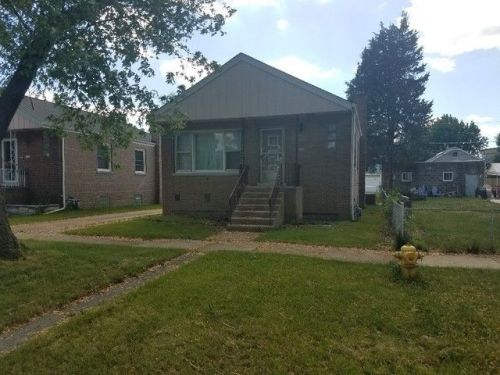 4024 Ridgeland Ave, Forest View, IL 60402-4152