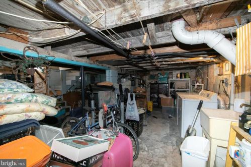 1909 Pt Pleasant Ave, West Deptford NJ 08096-4325 exterior