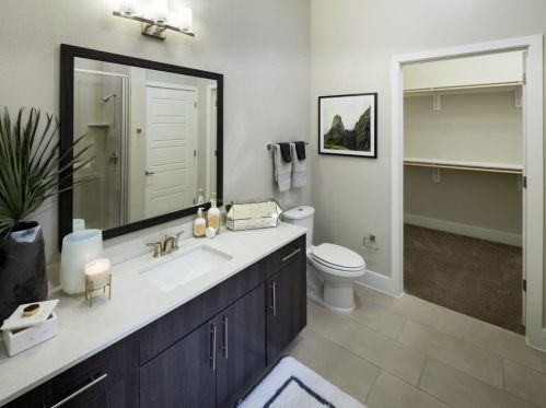 600 Harrold St, Fort Worth TX  76107-2323 exterior