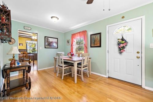 41 Reynolds Dr, Tinton Falls NJ 07724-2323 exterior