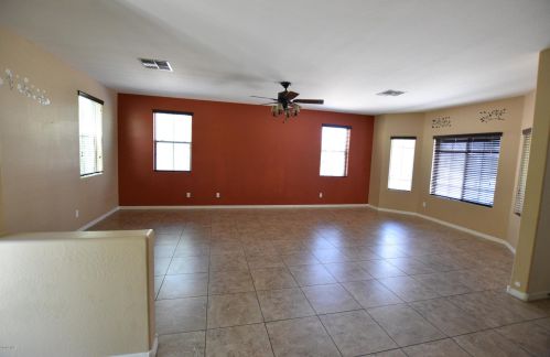 7430 27th Way, Phoenix AZ  85042-5962 exterior