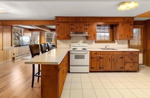 1140 Webster St, Needham MA 02494-2431 exterior