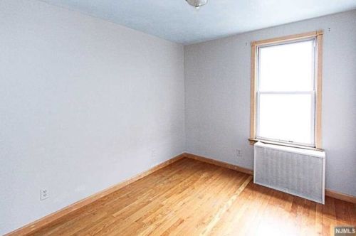 73 Rose St, Kearny NJ 07032-1959 exterior