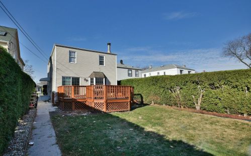 4135 Clinton Ave, Forest View, IL 60402-4339