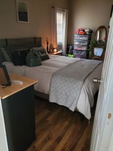 75 Dartmouth St, New Bedford MA 02740-3150 exterior