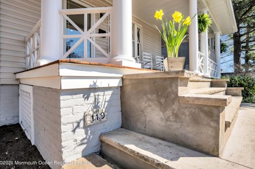 119 Pearl St, Tinton Falls NJ 07701-1522 exterior