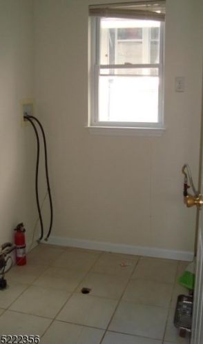 37 Schuyler St, Belleville NJ  07109-3016 exterior