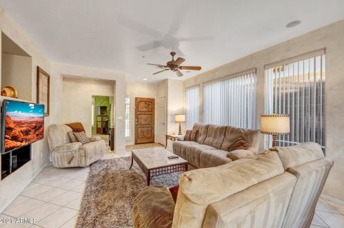 41515 Chase Oaks Way, Phoenix AZ 85086-1888 exterior