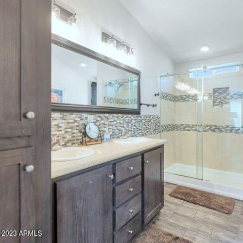 42330 3 St, Phoenix AZ 85086-7401 exterior