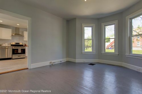 245 Barber Ave, West Deptford NJ  08096-2612 exterior