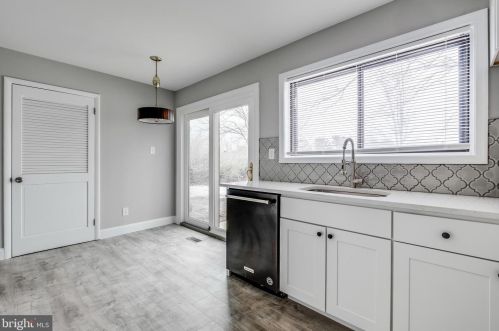 534 4 Mile Br Rd, Erial NJ exterior