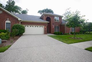 10509 Forest Garden Ln, Louisville, KY 40223-6165