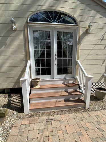 36 Margaret Rd, Taunton, MA 02718-1220