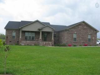 20 Ivy Dr, Fayetteville, TN 37334-7287