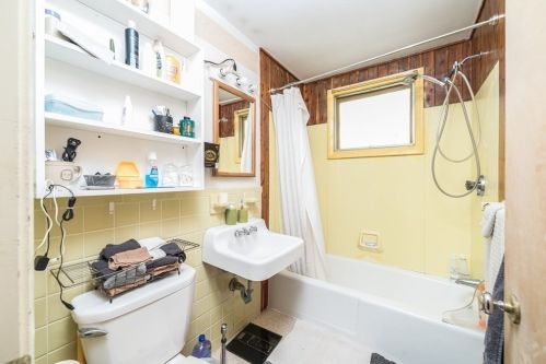 29 Scenic Dr, Worcester MA 01602-2223 exterior