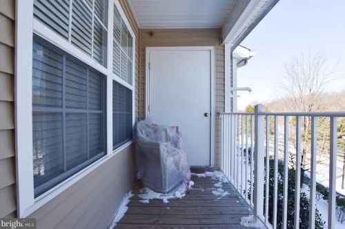 110 Redbud Ln, West Deptford NJ 08051-2292 exterior