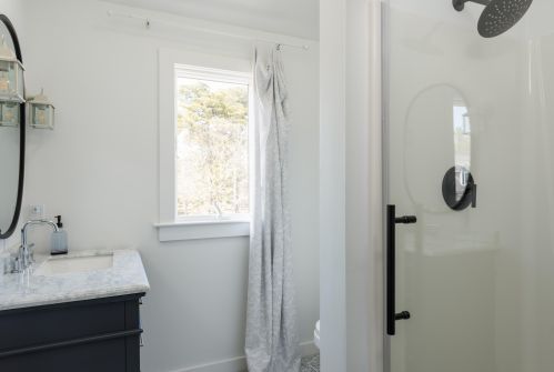 249 Ridgevale Rd, Chatham MA 02633-1074 exterior