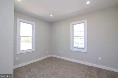 126 Billings Ave, West Deptford NJ  08066-2223 exterior