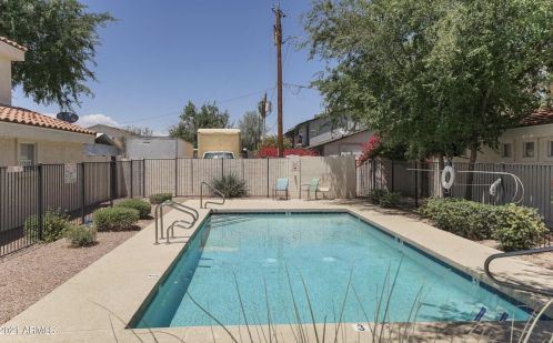 16021 30th St, Phoenix AZ 85032-3708 exterior