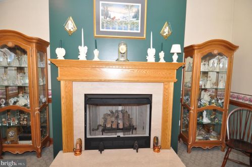 24854 Main St, Columbus NJ 08022-1339 exterior