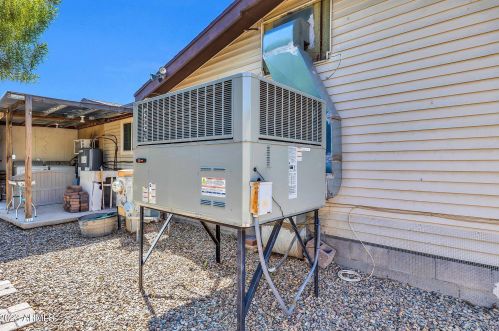 19425 26th St, Phoenix AZ  85050-1906 exterior