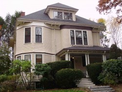 63 Kenwood Ave, Newton, MA 02459-1421