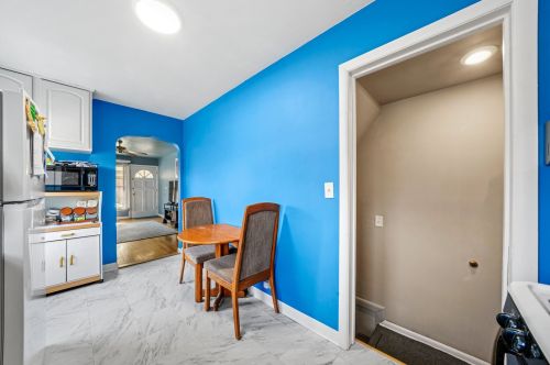 2936 Oak Park Ave, Forest View IL 60402-3028 exterior